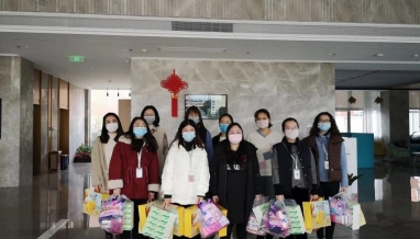 女神節(jié)丨致全體女神：愿你一生努力，一生被愛~