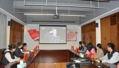 立信·黨建｜學(xué)習(xí)榜樣精神爭做合格黨員 集團黨支部組織收看《榜樣5》專題節(jié)目